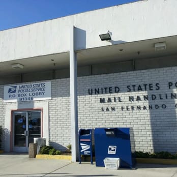 a beautiful building in san Fernando